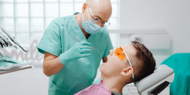 Differences between an army dental nurse and civilian dental nurse